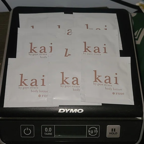 Kai Rose Body Lotion Fragrance by Gaye Straza - 9 Sample packets! - Picture 9 of 16